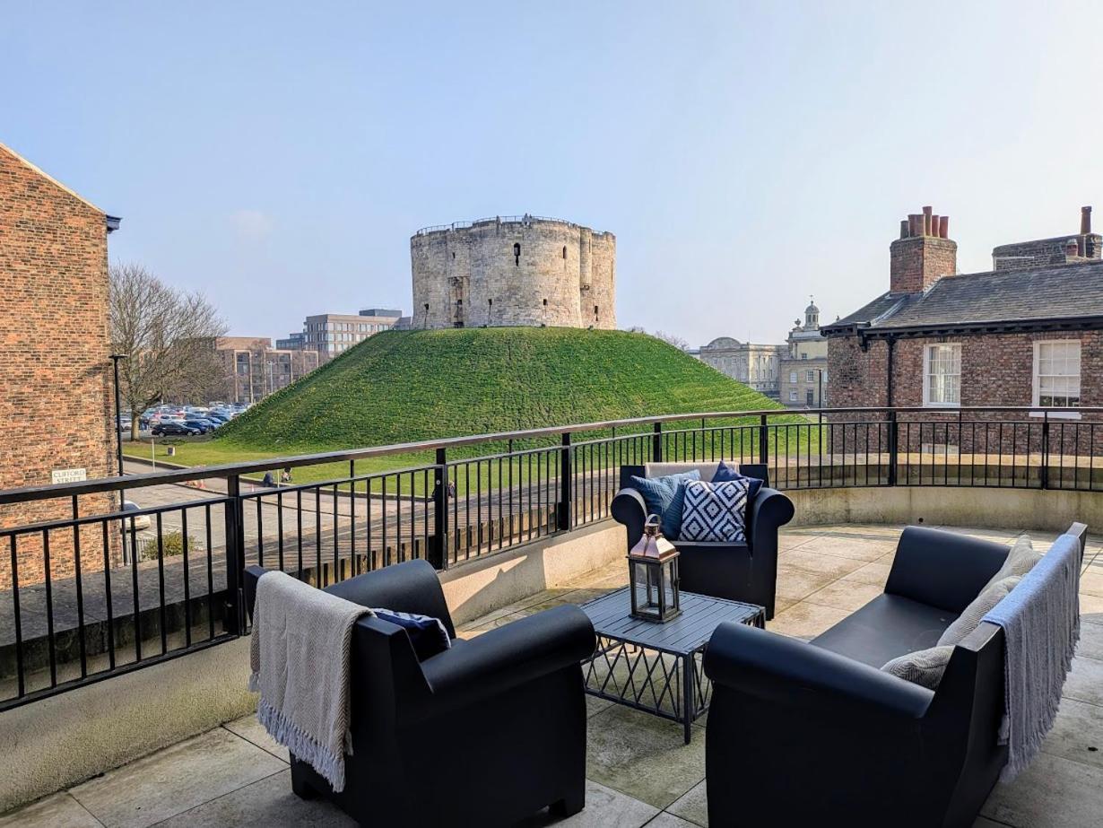 The Old Fire Station Luxury Apartment York Exterior photo